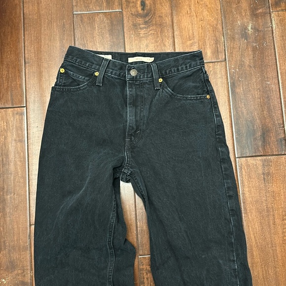 Levi’s Dad Jean from Aritzia - Picture 1 of 5